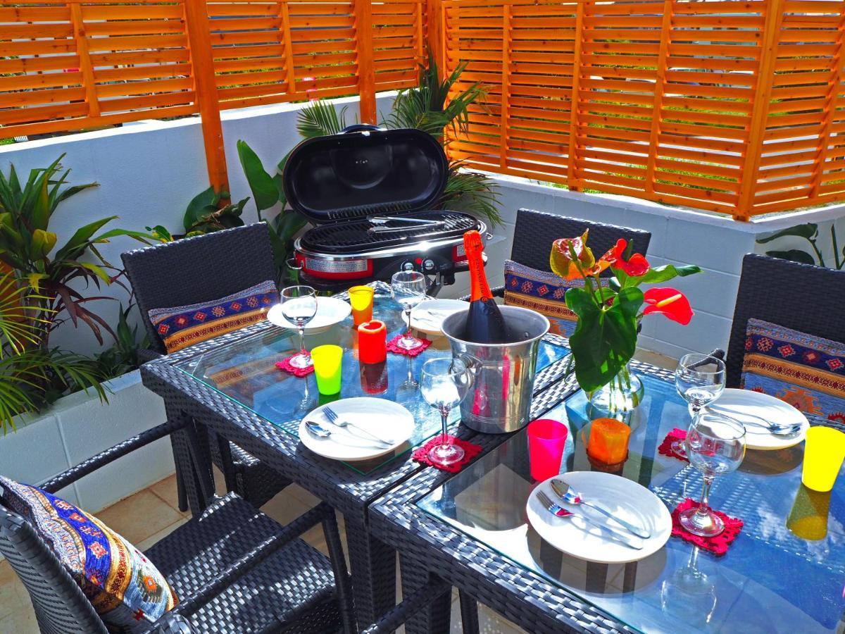Villa Terrace Garden Okinawa à Onna Extérieur photo